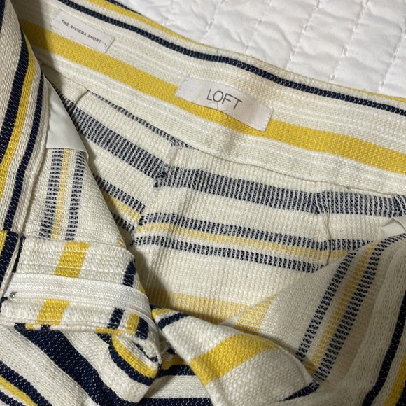 LOFT black and yellow shorts size 6 - Picture 3 of 4